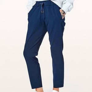 7/8 on the fly lululemon pants